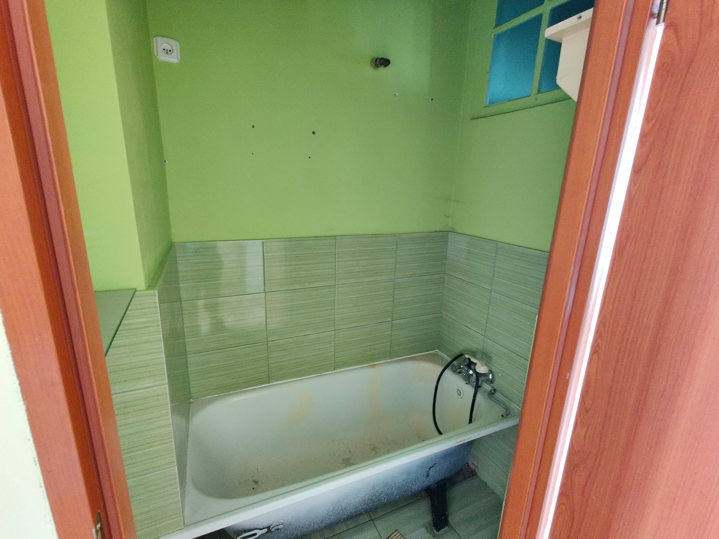 Realizacje Koszelew: łazienka przed